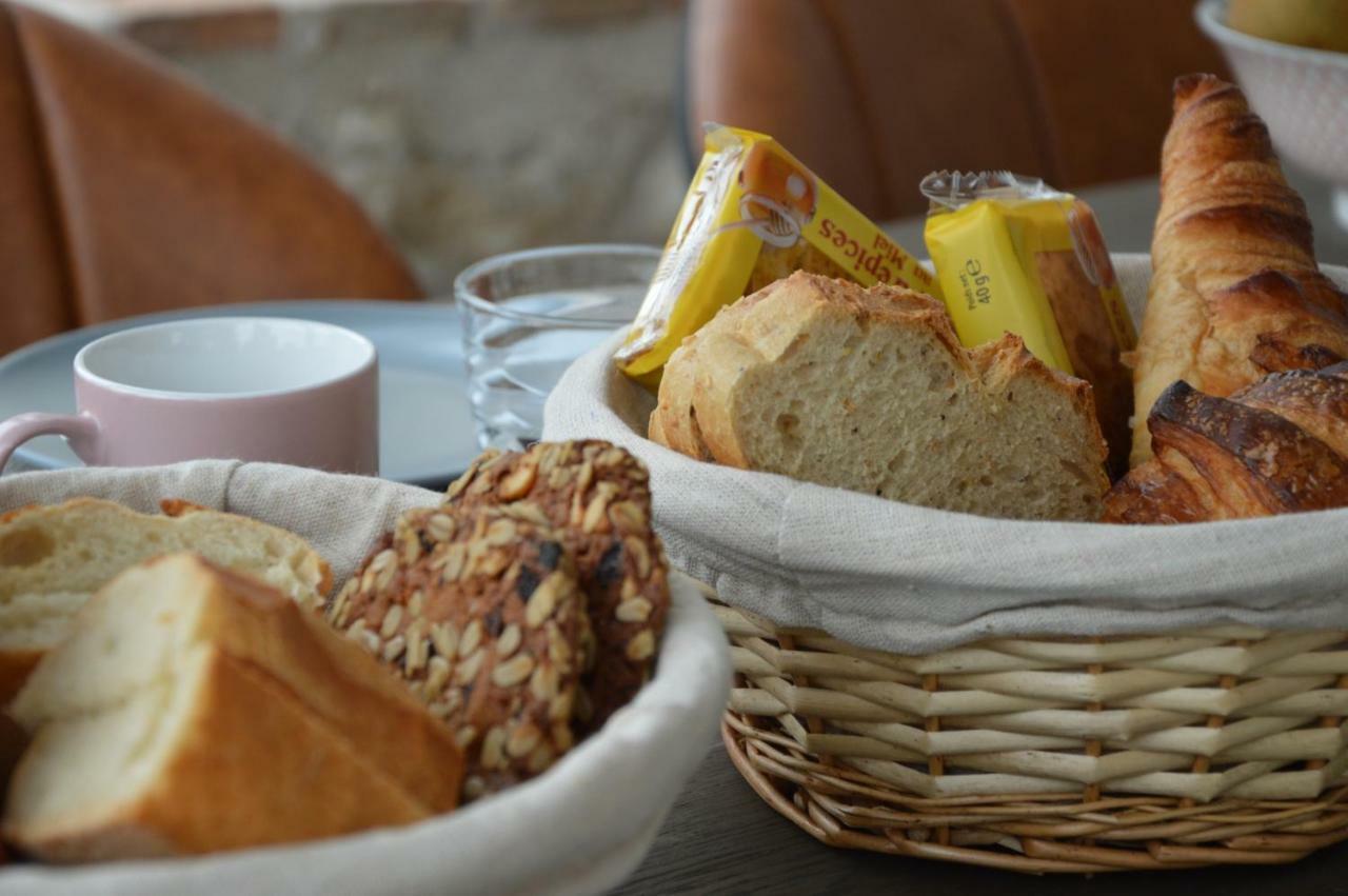 Chambres D'Hotes Maison Les Galettes Rezay Екстериор снимка